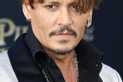 Hollywood, USA. 18th May, 2017. Johnny Depp at the U.S. premiere of 'Pirates Of The Caribbean: Dead Men Tell No Tales' held at the Dolby Theatre in Hollywood, USA on May 18, 2017. Credit: Hyperstar/Alamy Live News