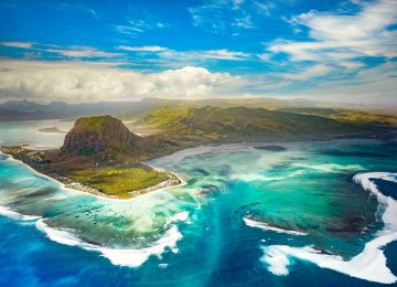 M4BAMF Aerial view of the underwater waterfall. Mauritius. Image shot 12/2016. Exact date unknown.