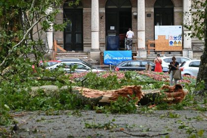 Zagreb, 190723. He bursts out. A storm accompanied by strong winds descended on the city and caused great damage. Photo: